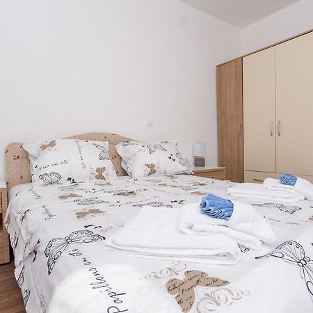 Apartments Natasa سفيتي ستيفان المظهر الخارجي الصورة