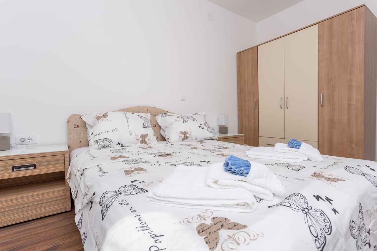 Apartments Natasa سفيتي ستيفان المظهر الخارجي الصورة